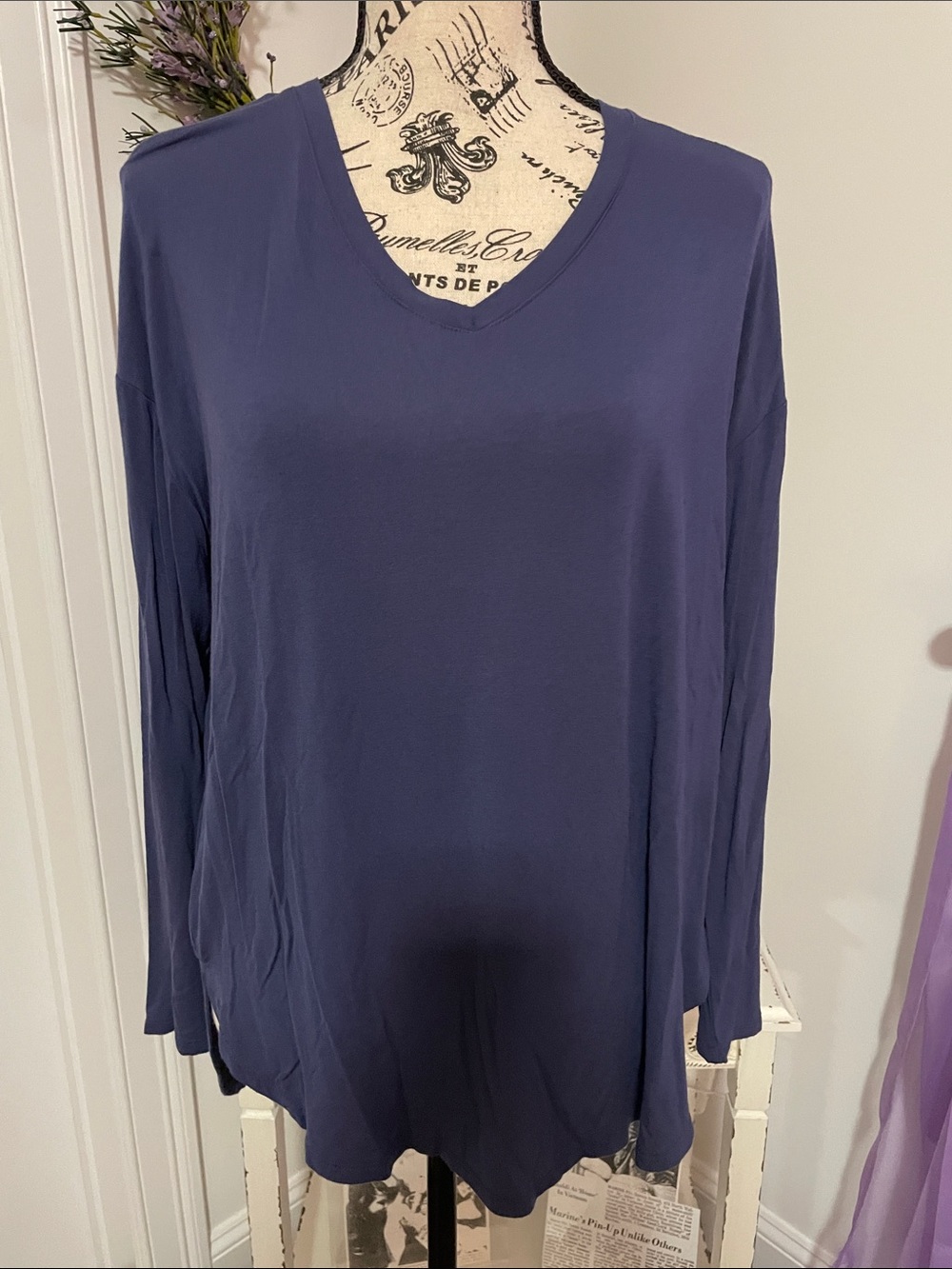Women's V-Neck Long Sleeve Tunic Top - Navy